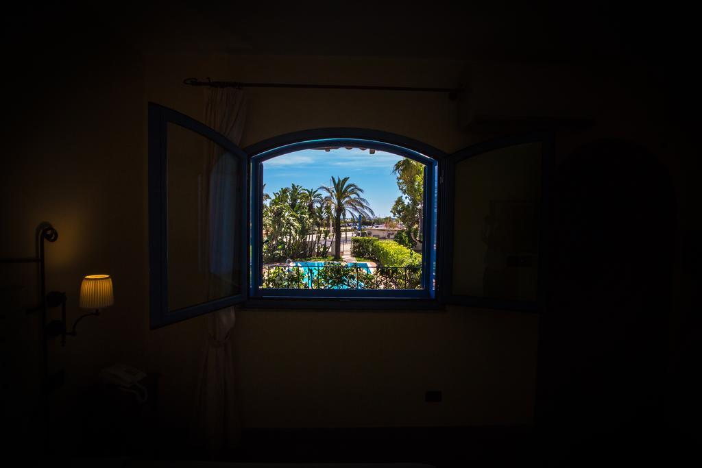 Le Dune Sicily Hotel Катания Екстериор снимка